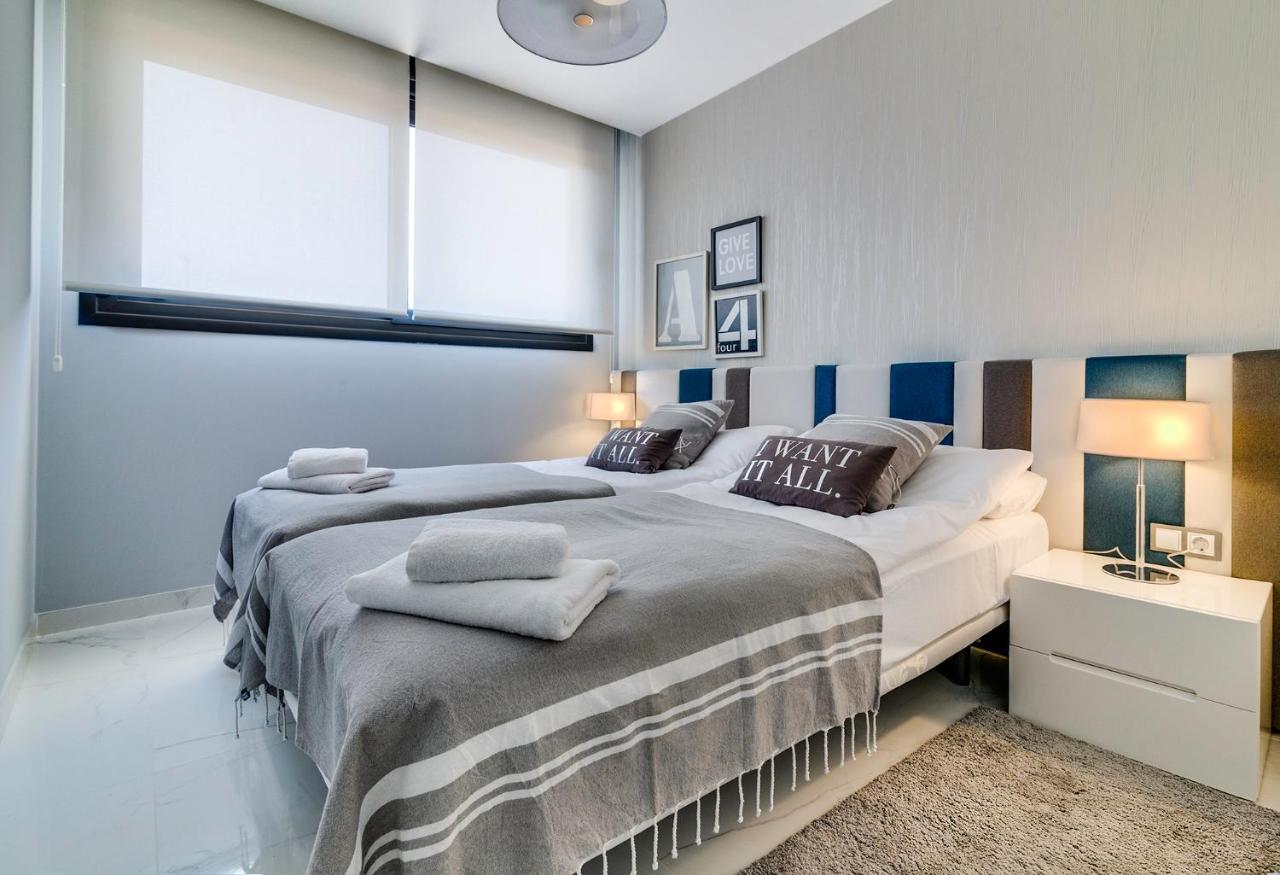 Infinity Sunny View Deluxe Apartment อาเรนาเลส เดล ซอล ภายนอก รูปภาพ