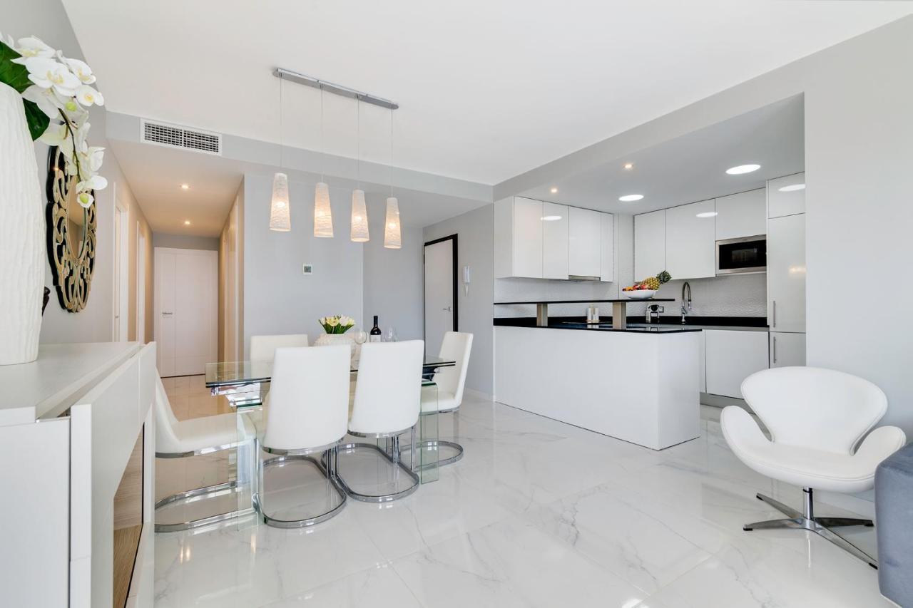 Infinity Sunny View Deluxe Apartment อาเรนาเลส เดล ซอล ภายนอก รูปภาพ